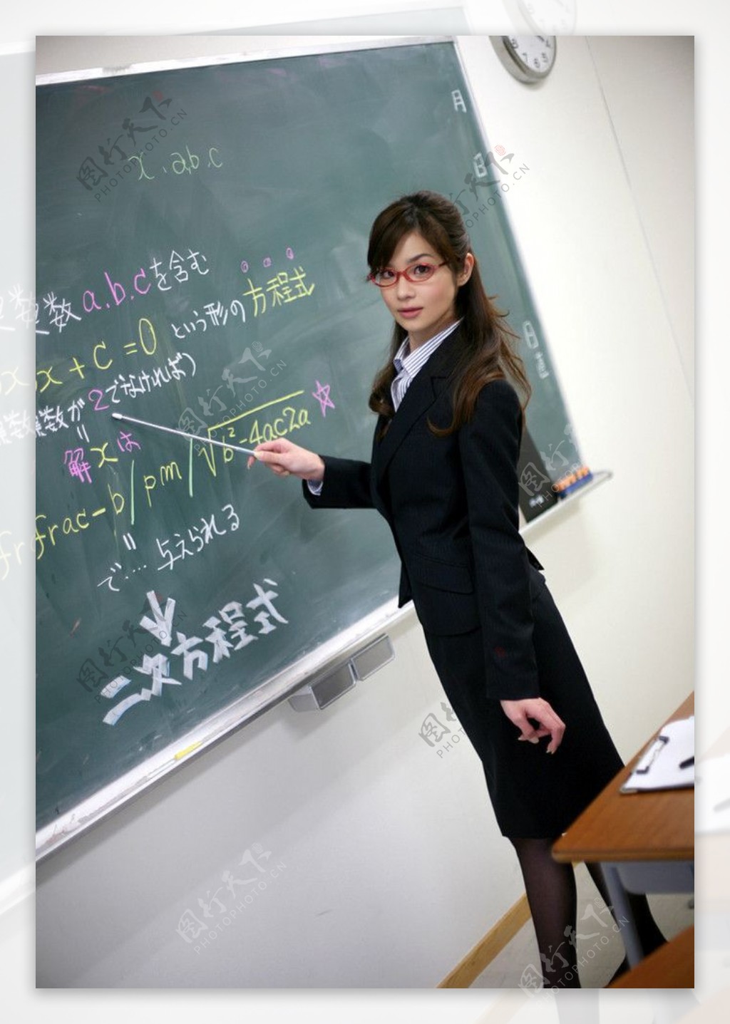 日本教师性感职业装(7)_欧迈职装