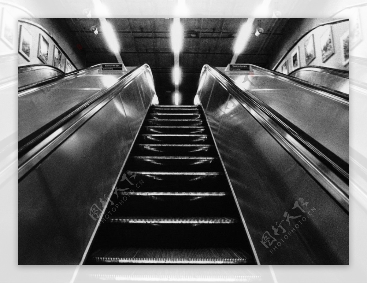 地铁扶手电梯图片