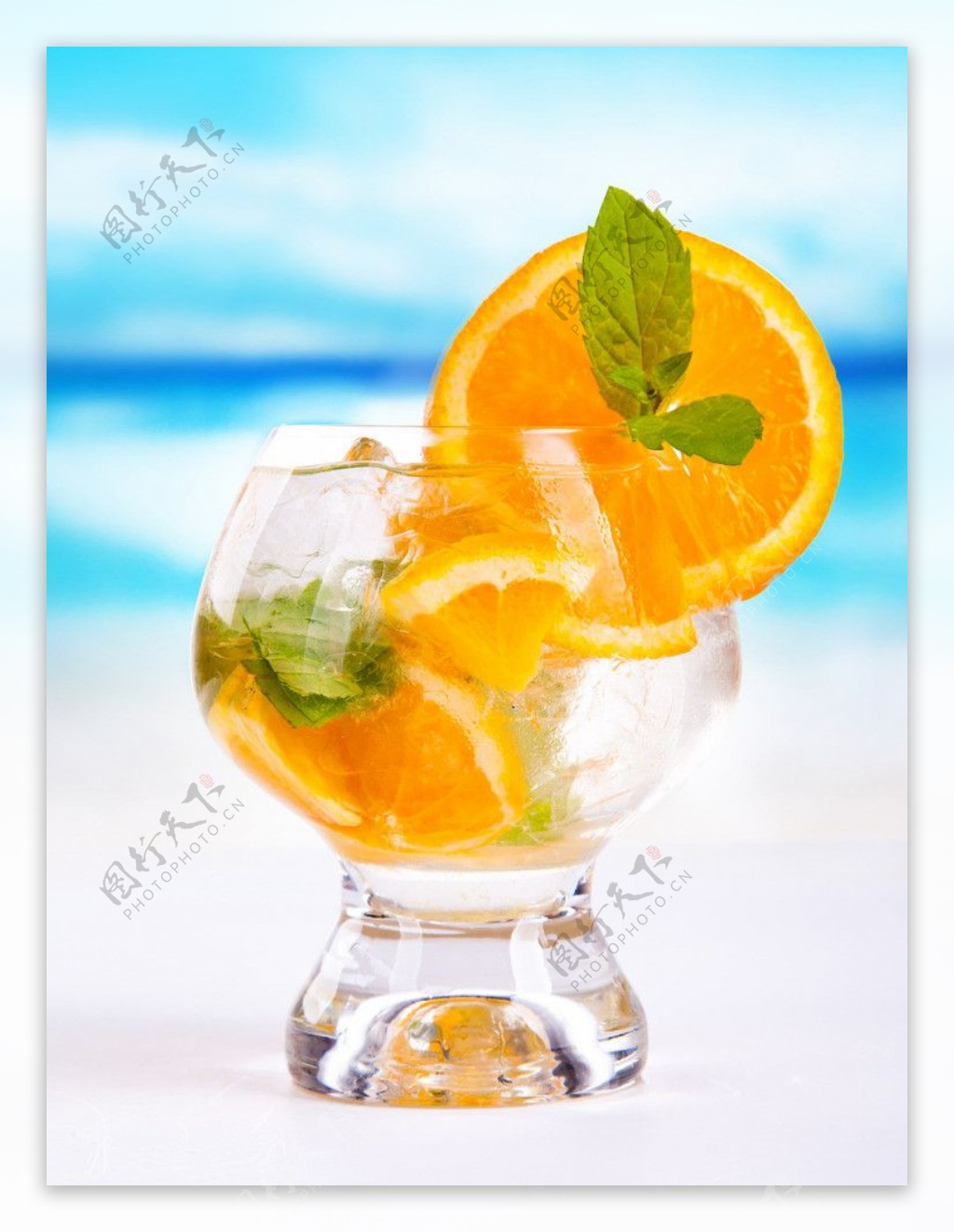 可口冰镇橙汁饮料图片