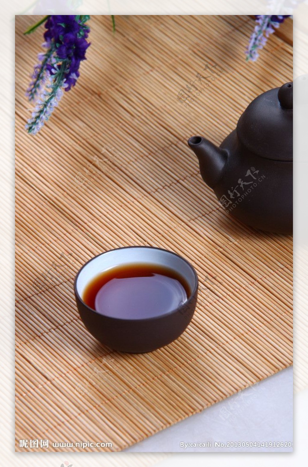 茶杯红茶图片