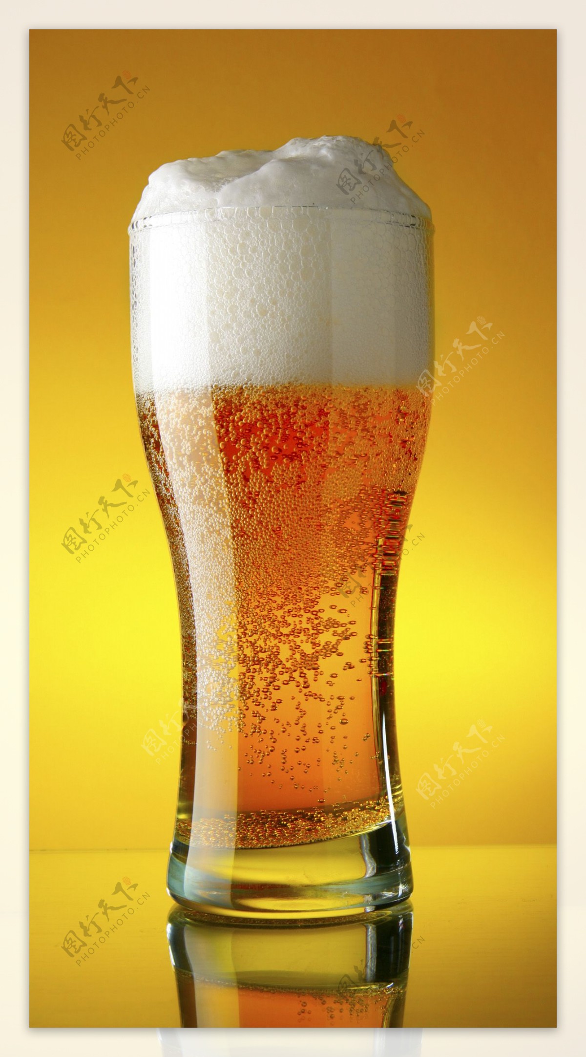高清啤酒泡沫图片