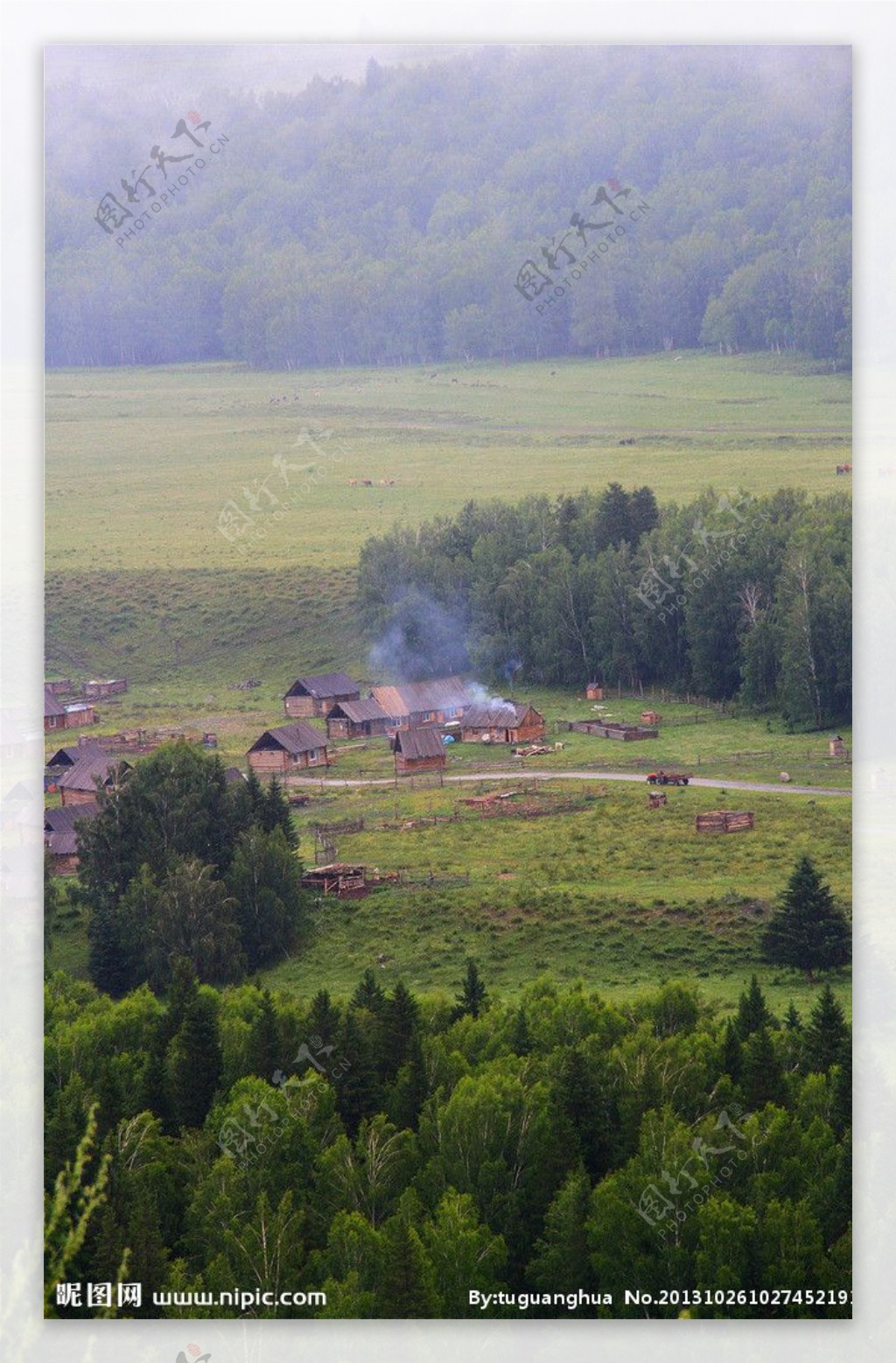 新疆禾木图片