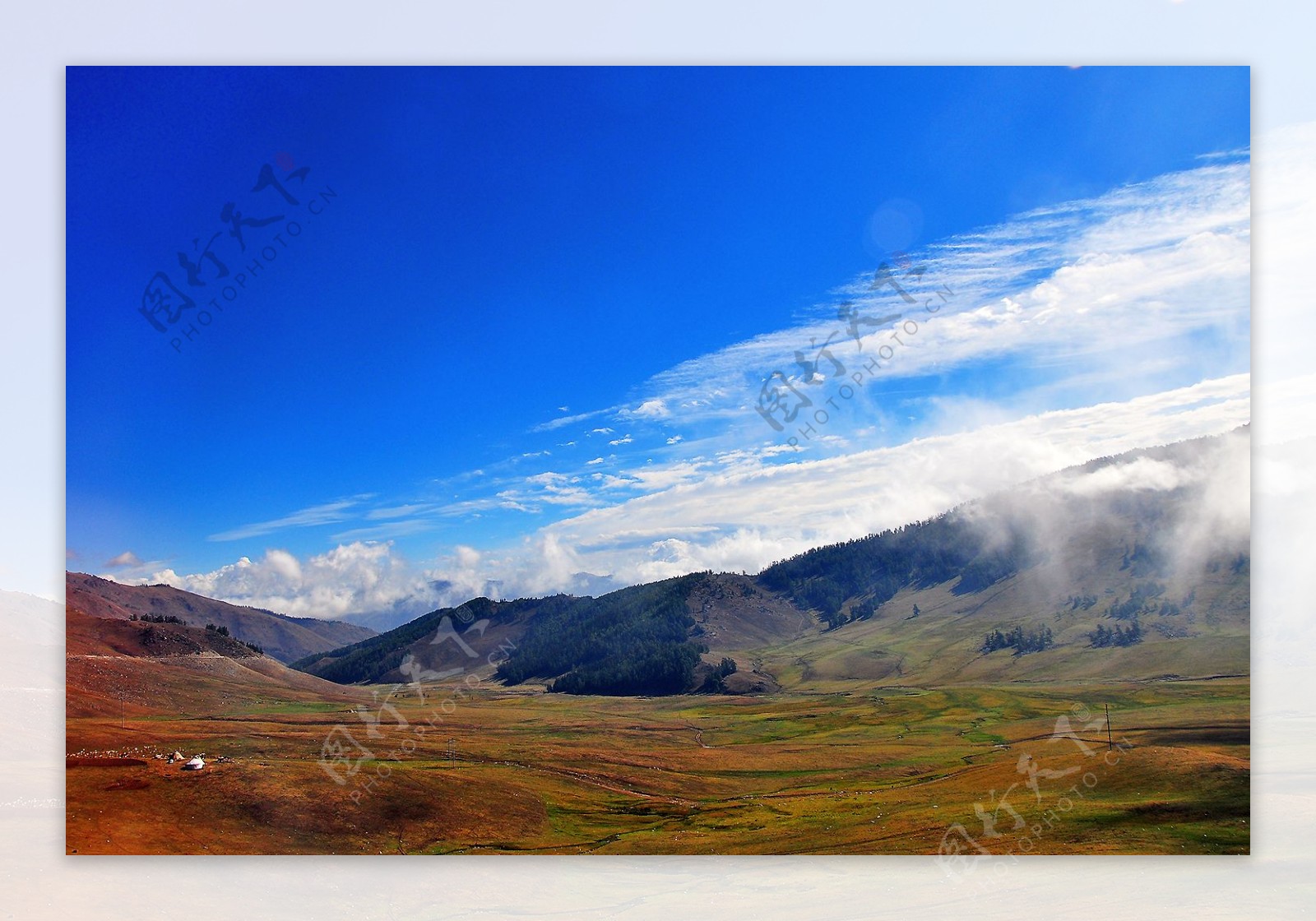 新疆天山风光图片