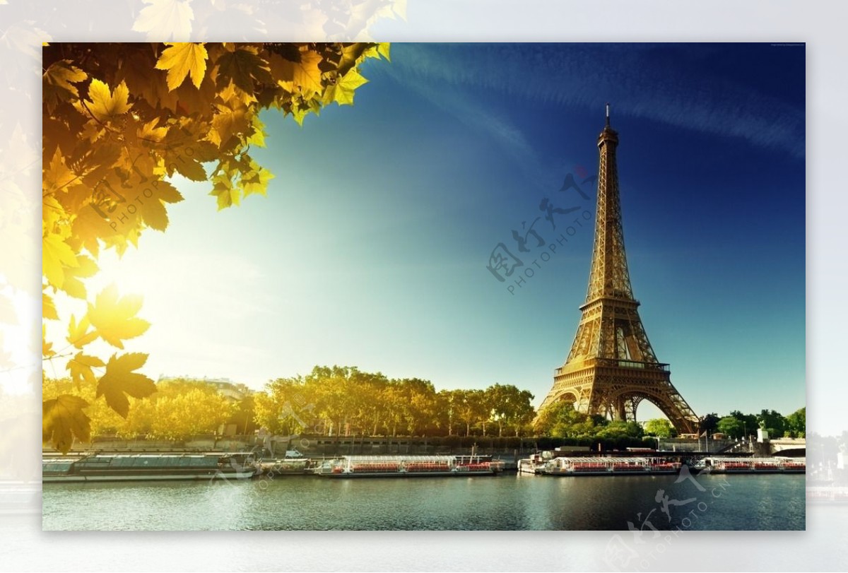 法国巴黎埃菲尔铁塔旅游