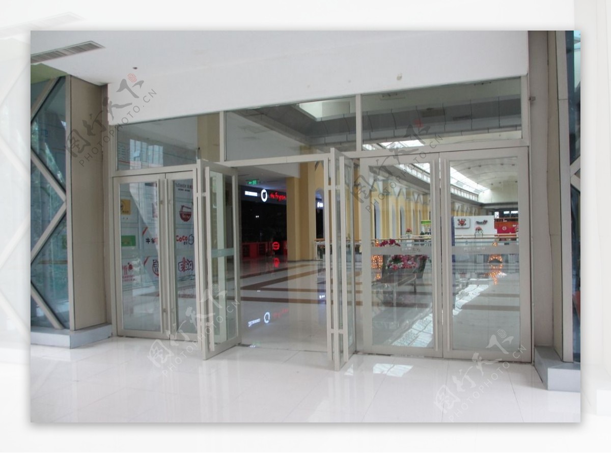 商场钢化玻璃门