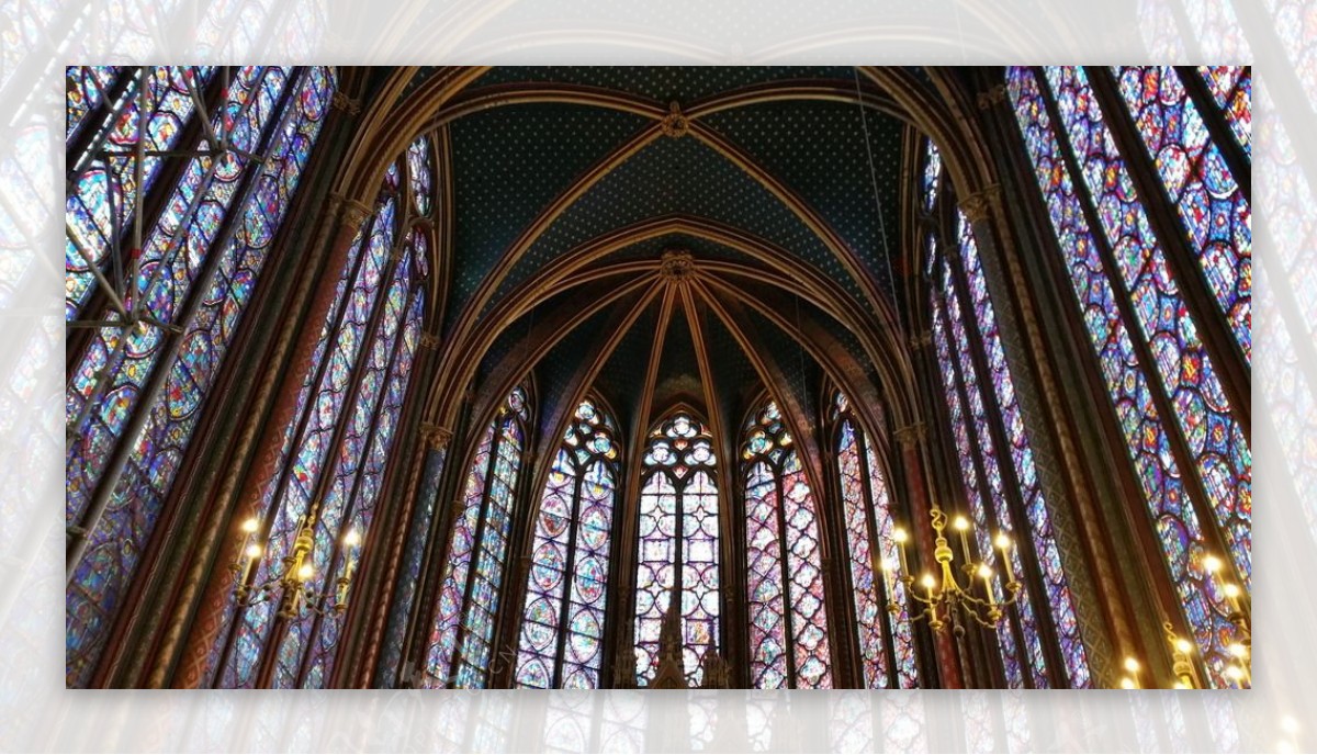 教堂彩色玻璃