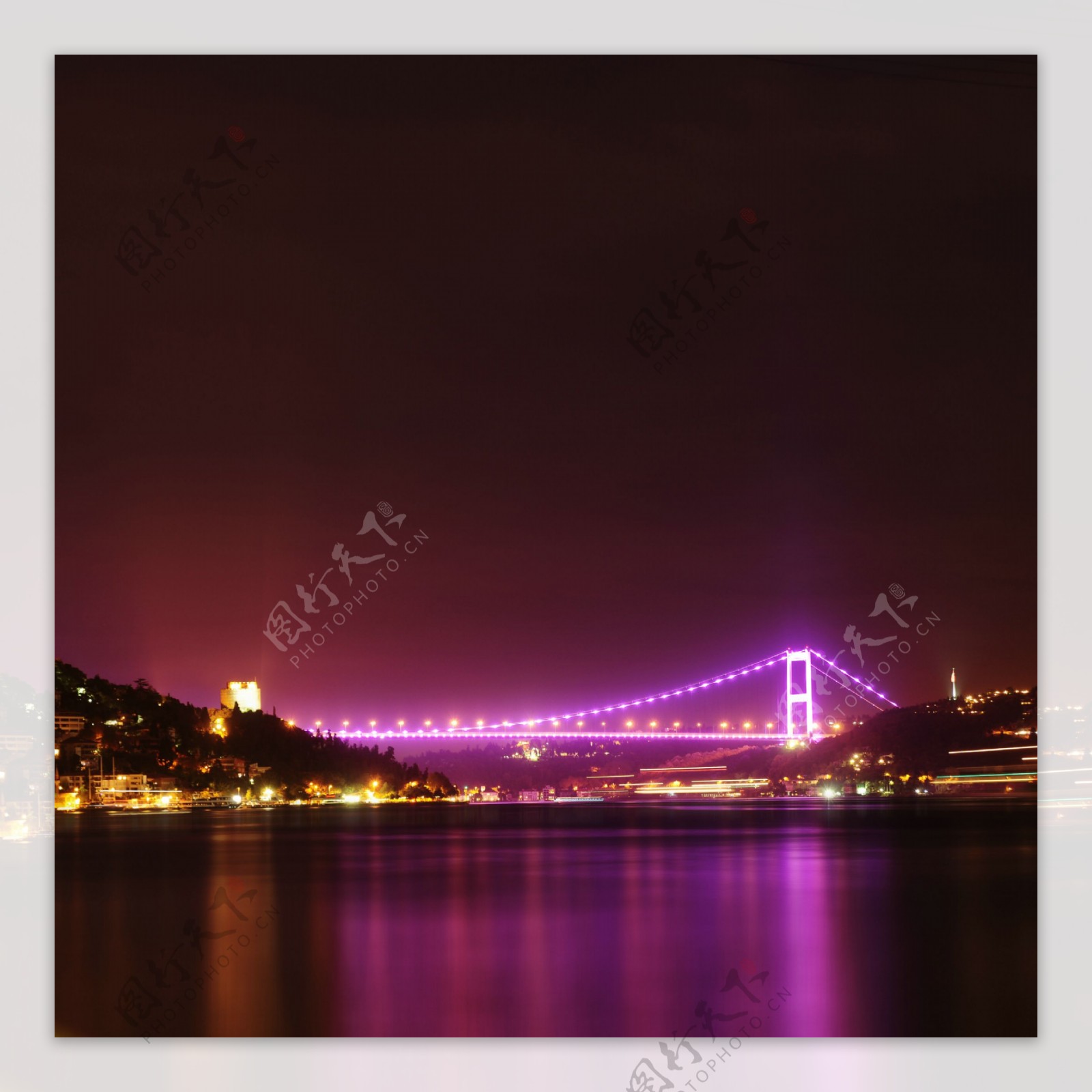 亚欧大桥夜景图片
