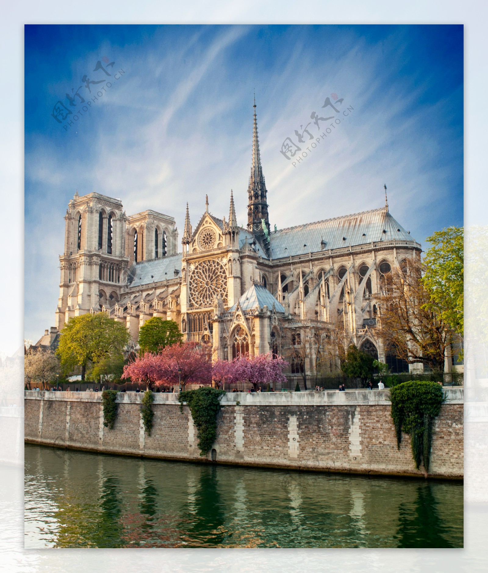 巴黎教堂建筑景色图片