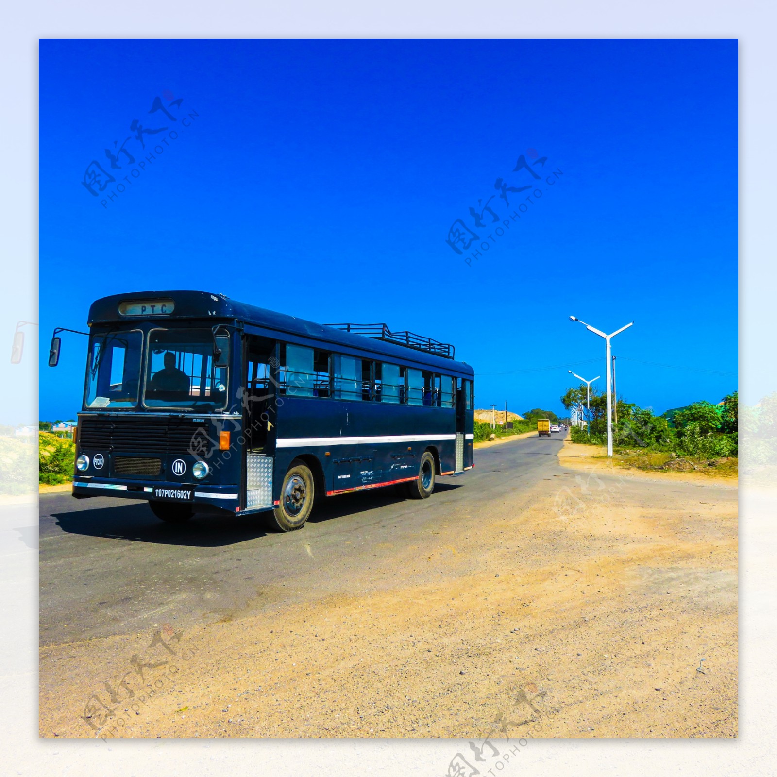 外国旅游巴士图片