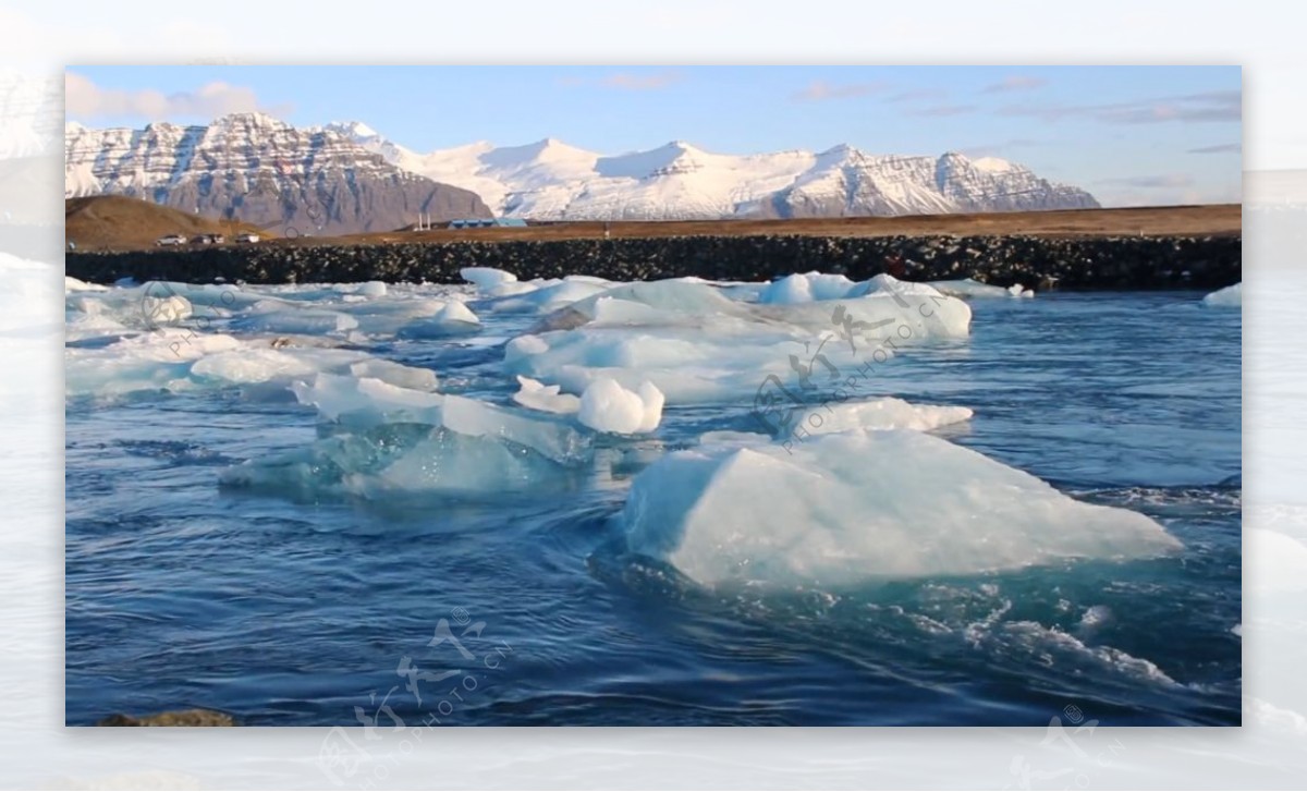 北极冰岛雪山冰川景色冰块浮在水面晶莹冰块特写极光景象视频实拍
