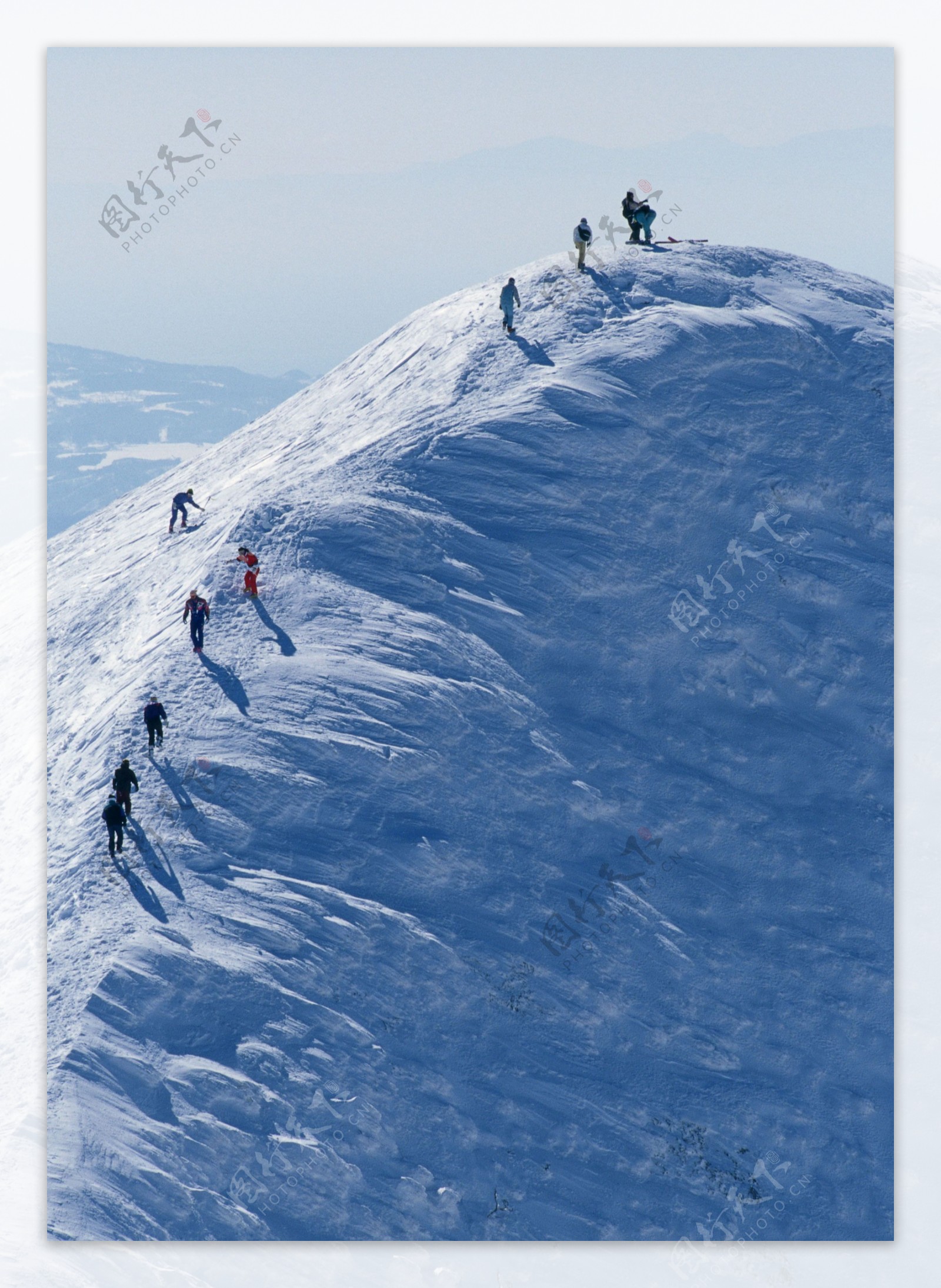 体育运动滑雪登山图片