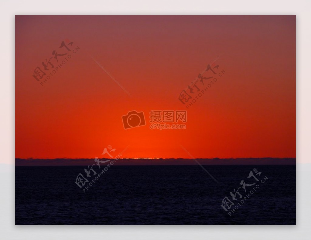 日出前的背景图案
