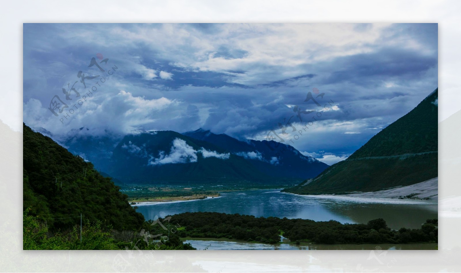 西藏尼洋河风景