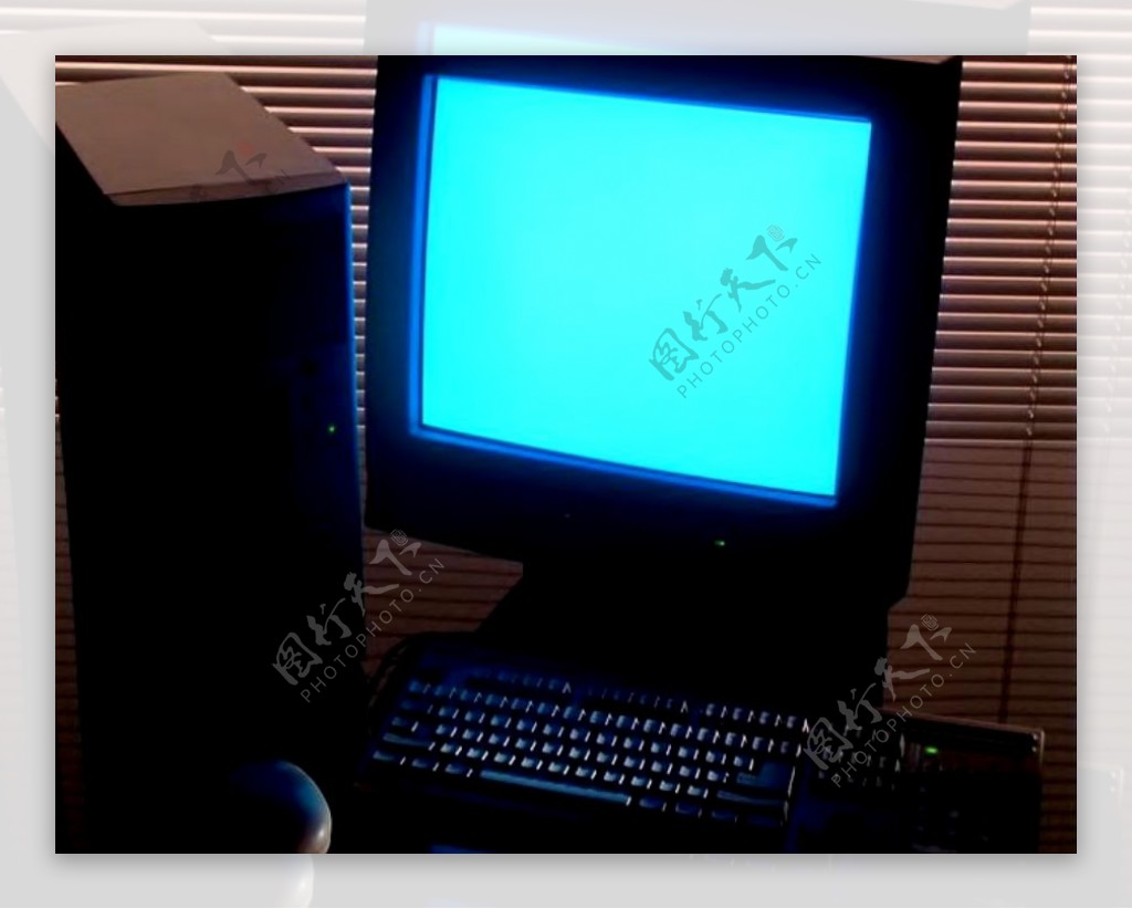 实拍老式台式计算机黑色视频素材