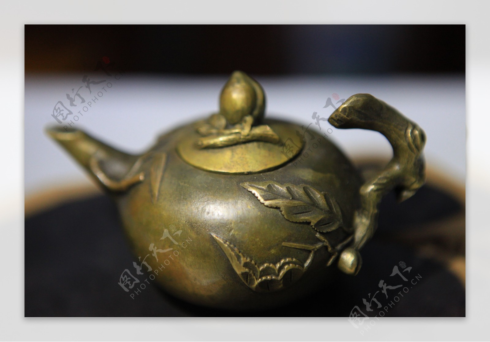 纯铜仿古茶壶摆件图片