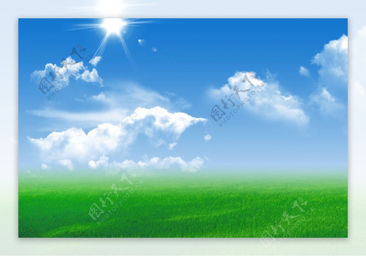 蓝天白云日光春天里的草原