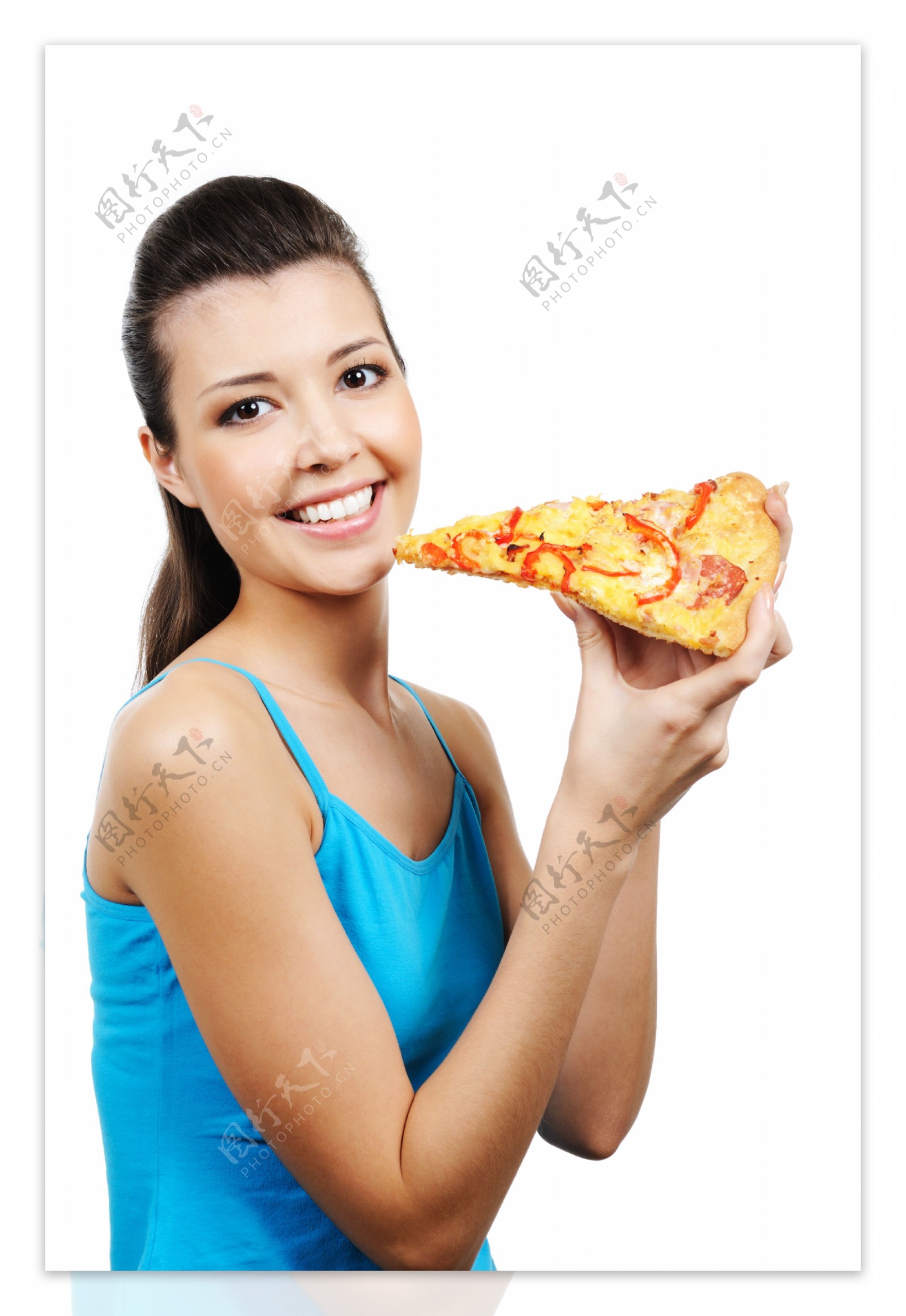 拿着披萨的女人图片