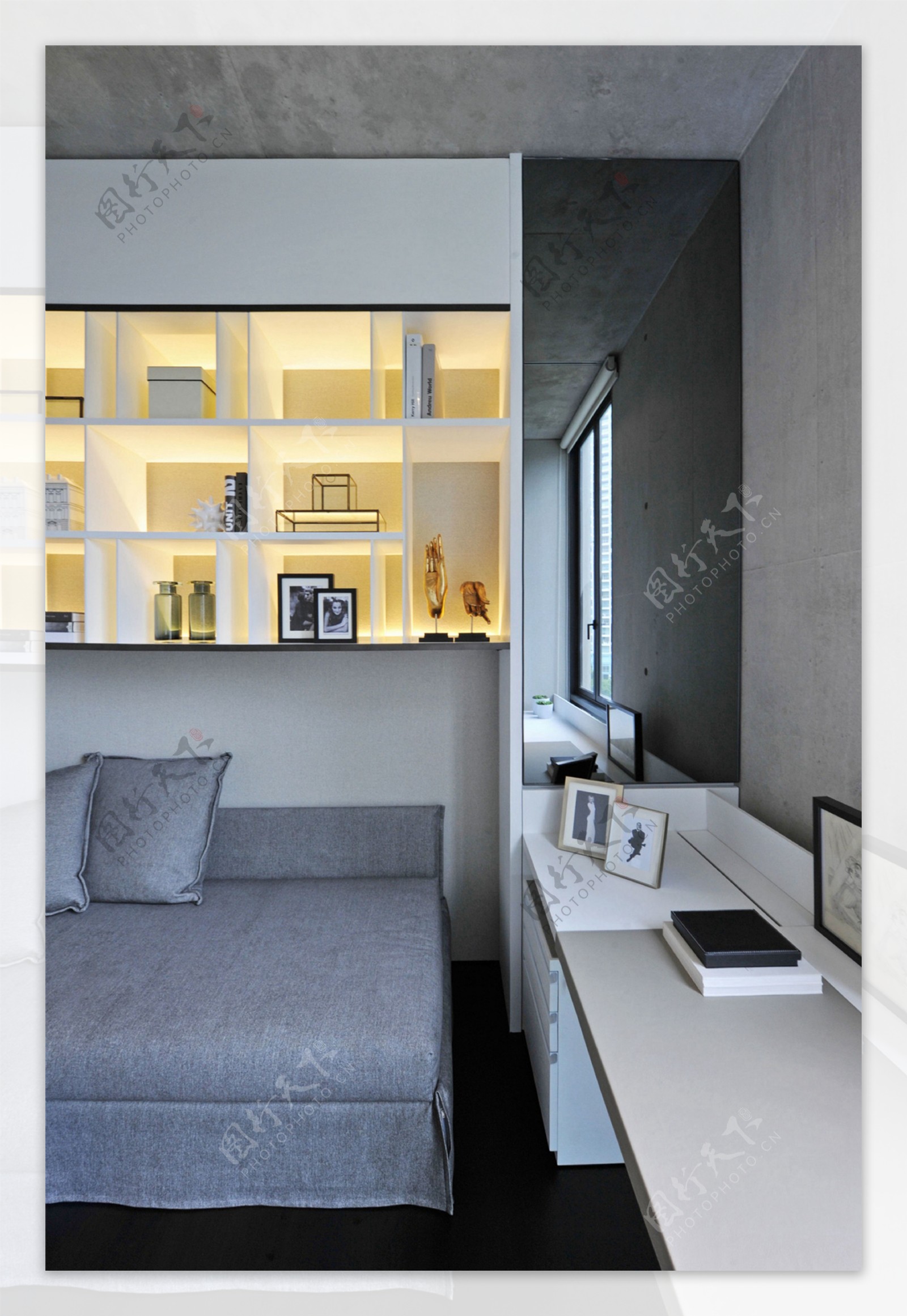 现代简约客厅桌子背景墙设计图