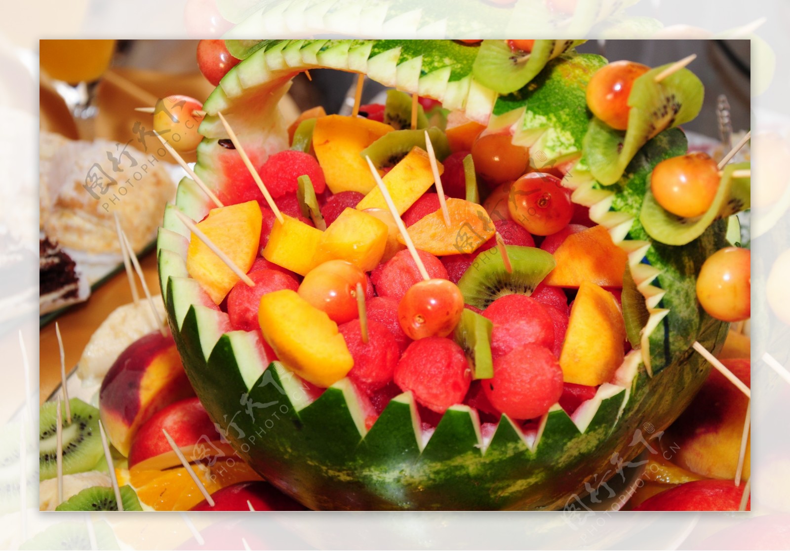 西瓜水果冷盘图片