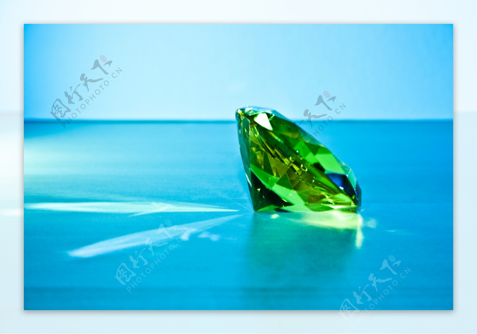 绿色钻石图片