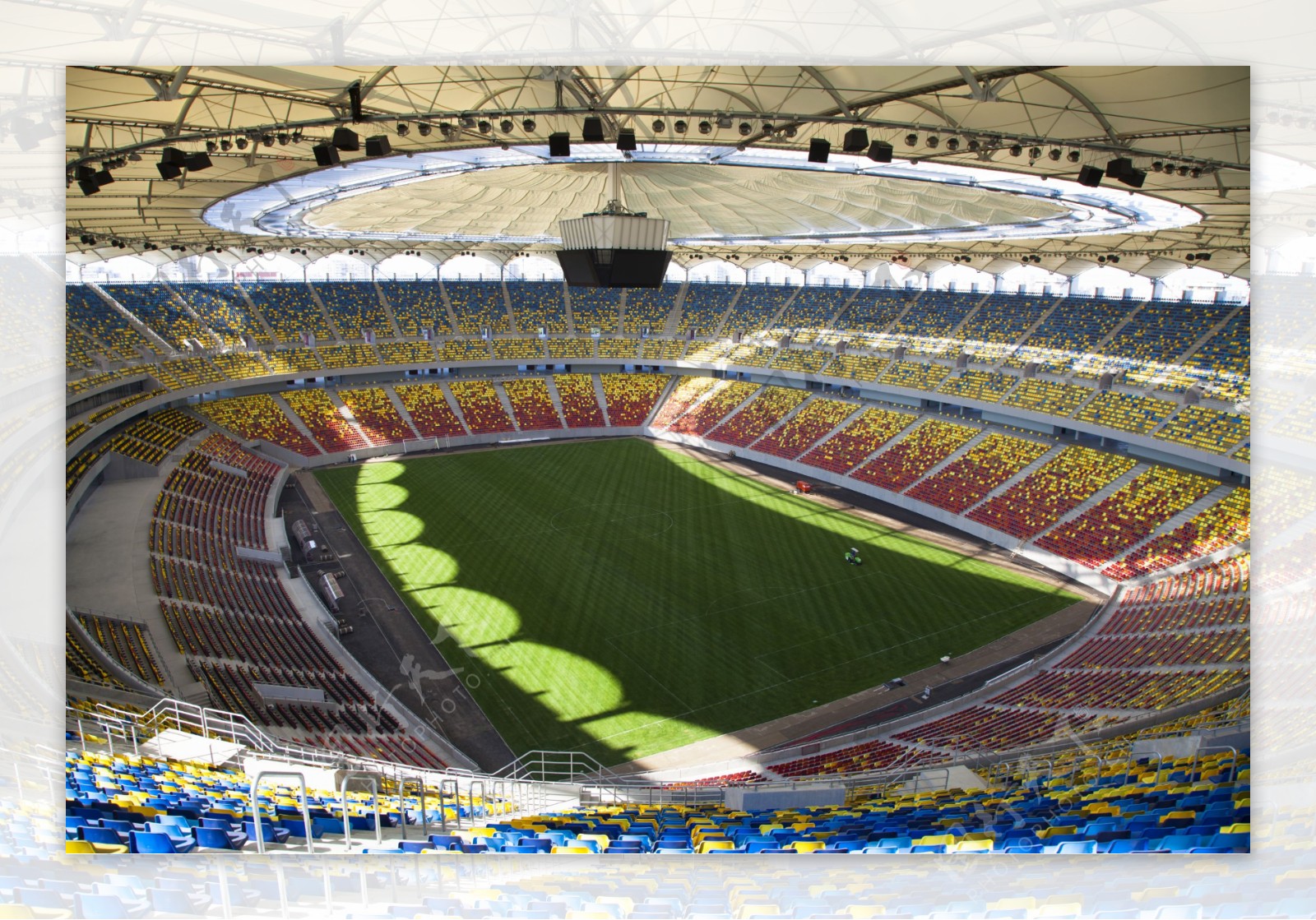 壮观的世界杯足球场高清图片