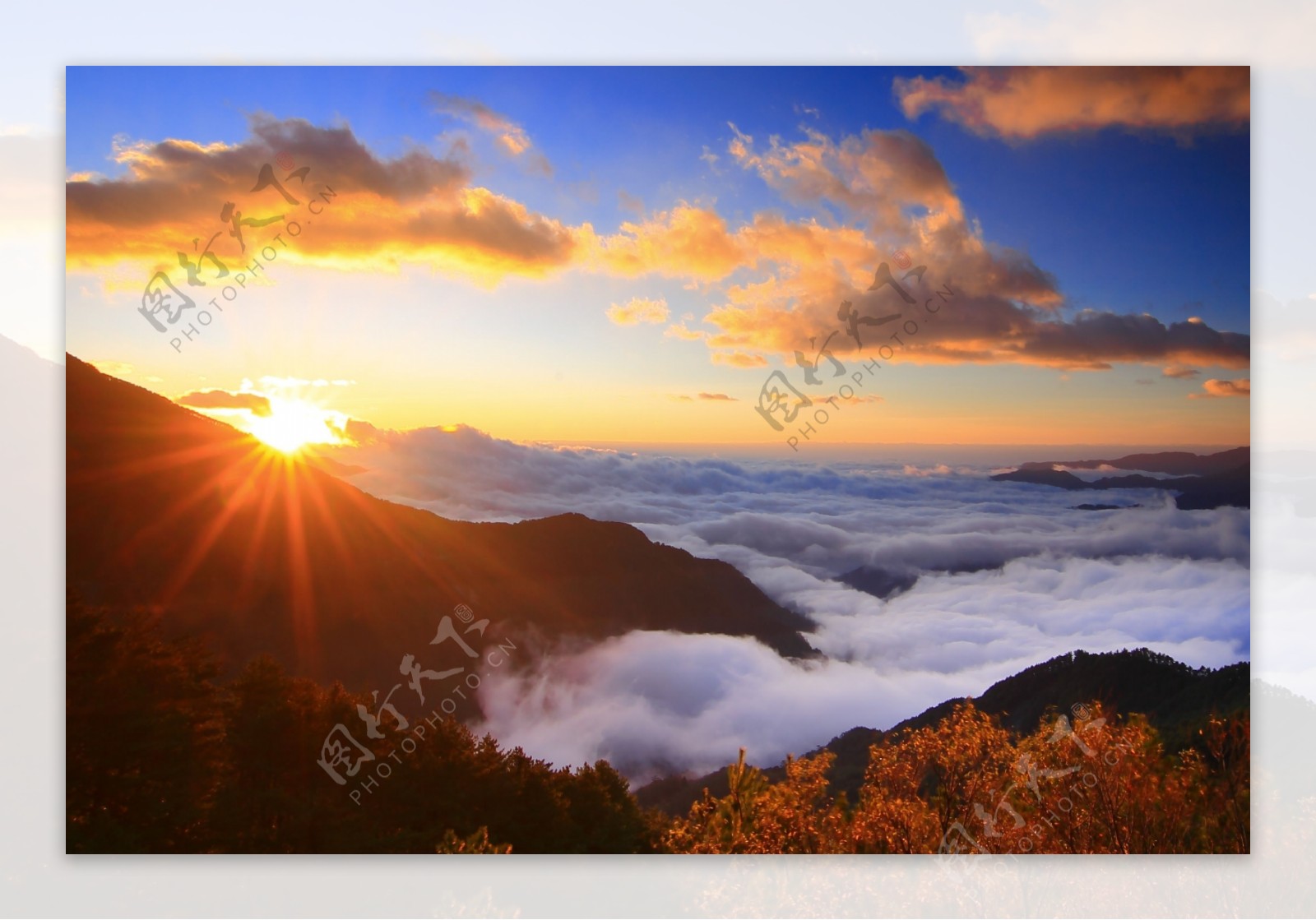 高山日出风景图片