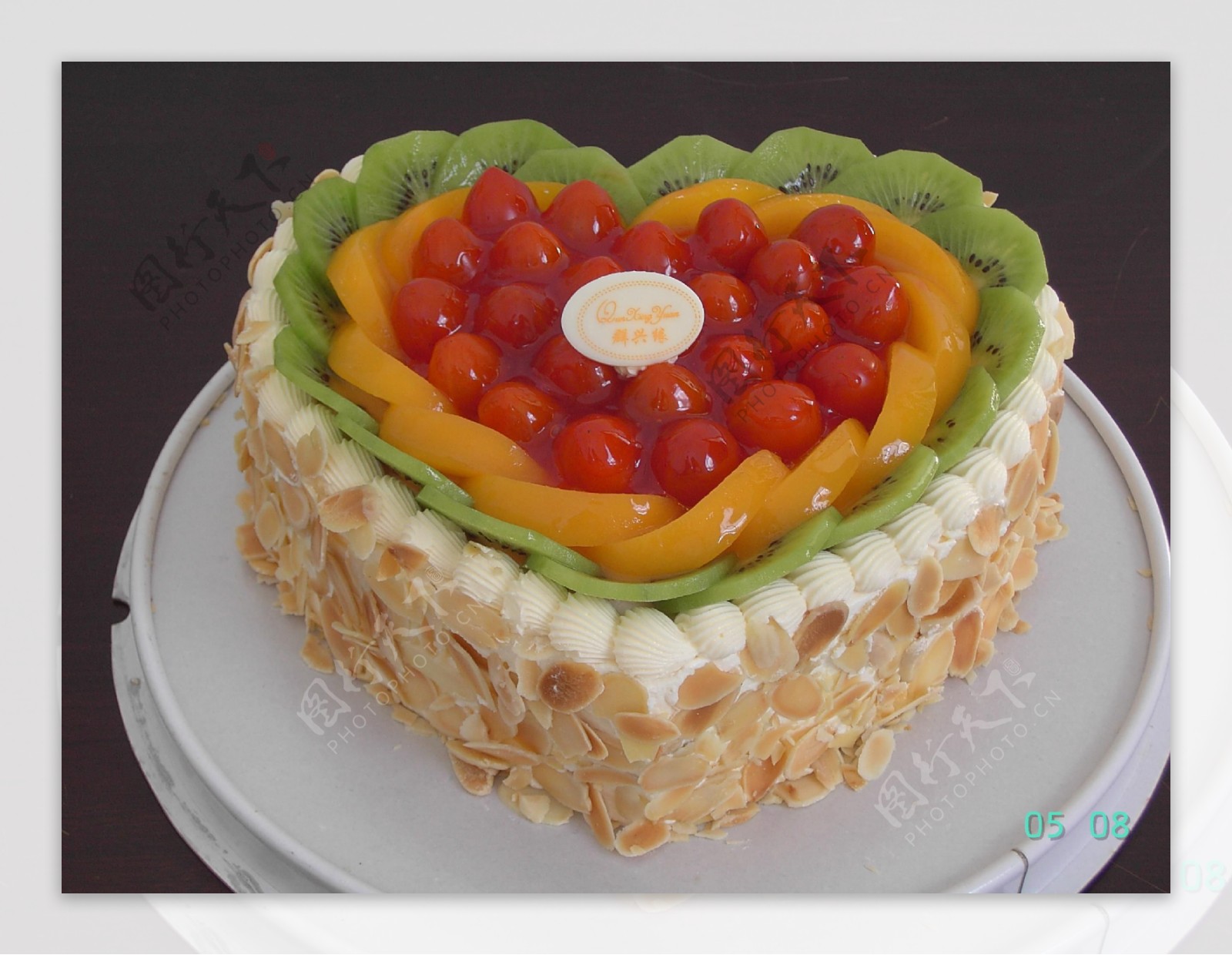 爱心水果蛋糕图片