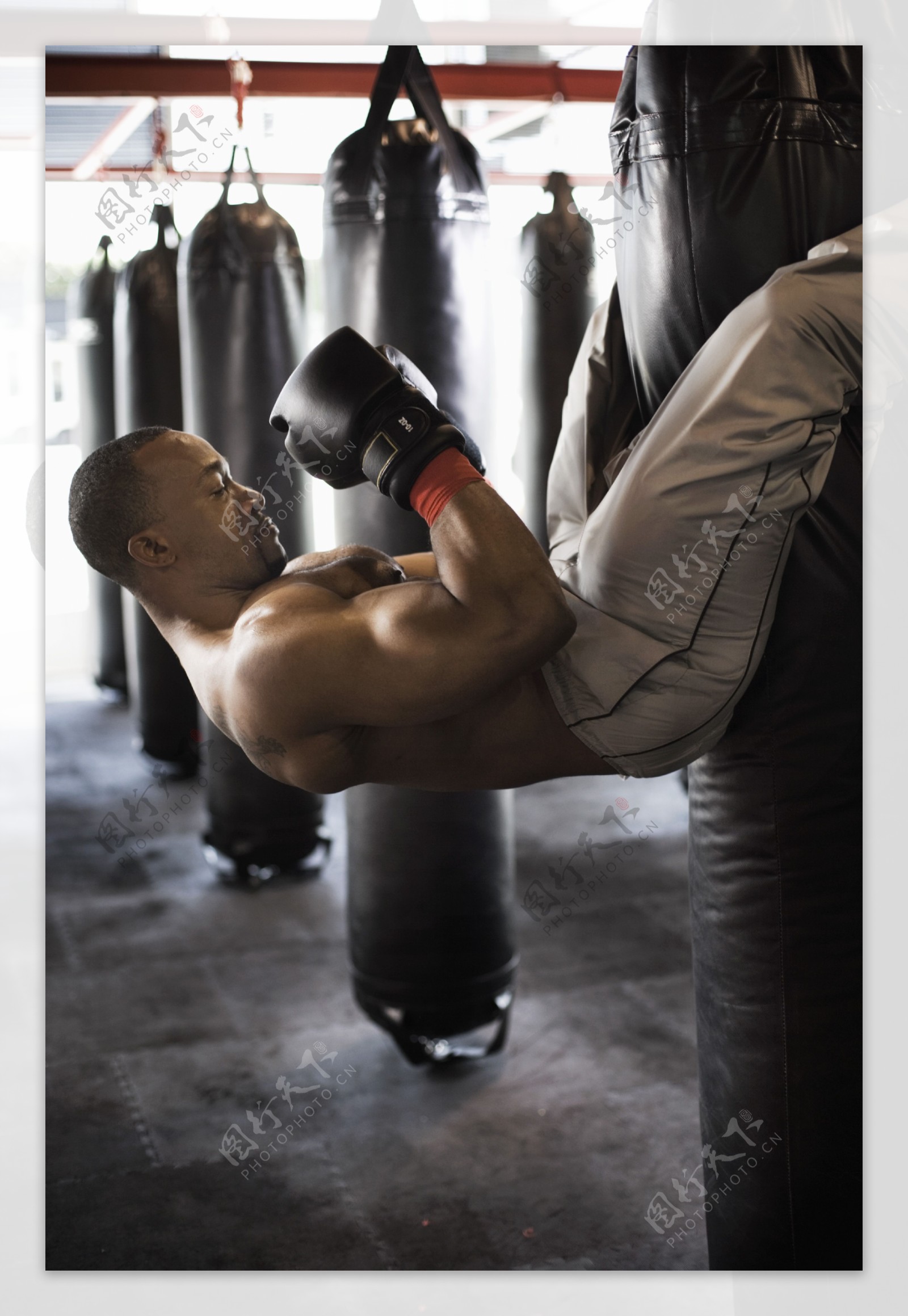 黑人拳击手图片