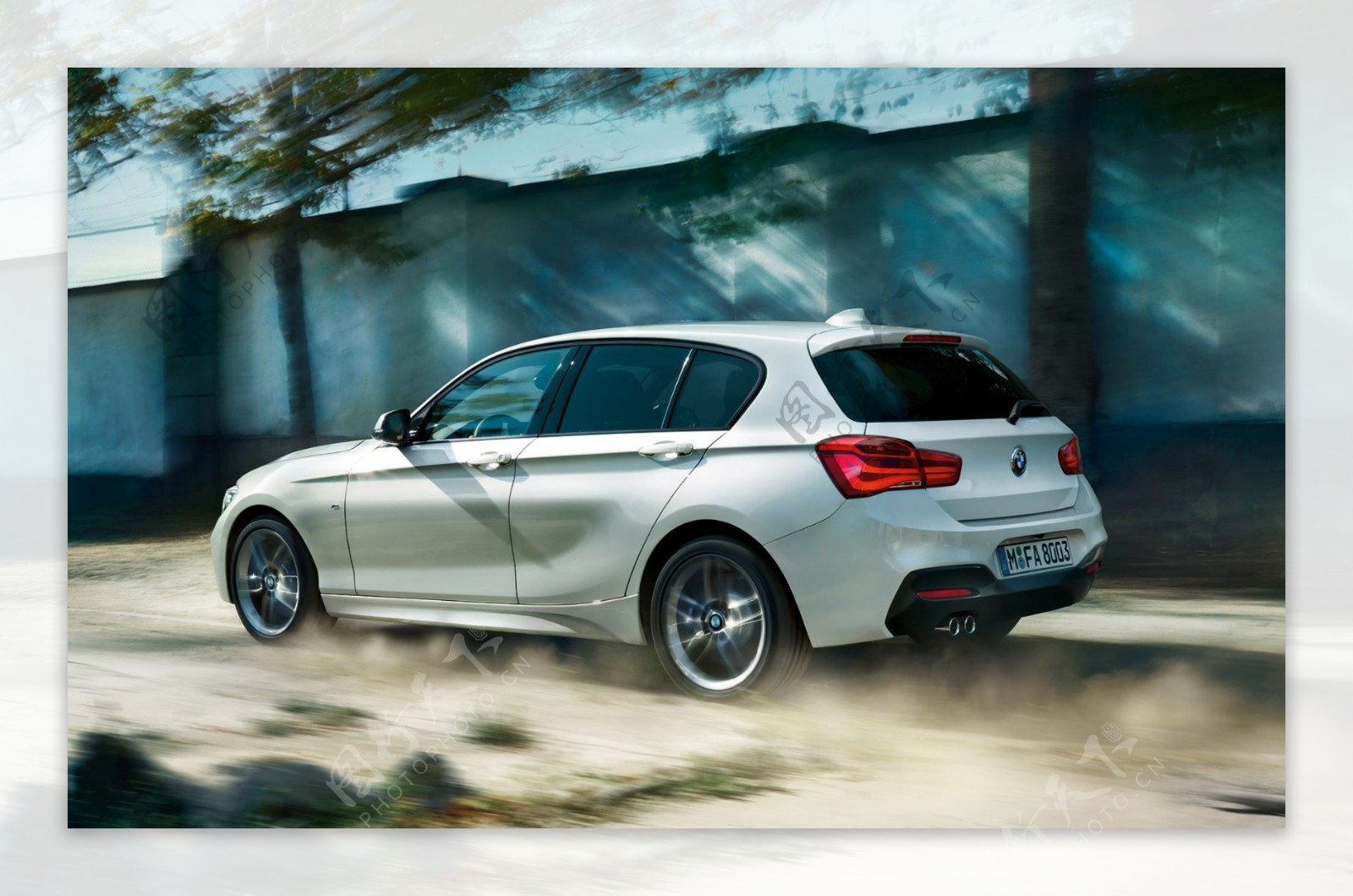 新BMW1系两厢轿车图片
