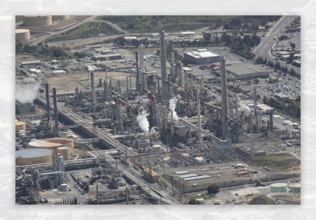 炼油厂空中俯视图