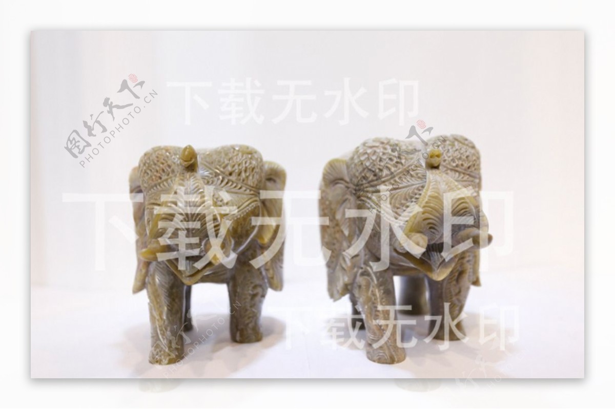 雕刻大象工艺品