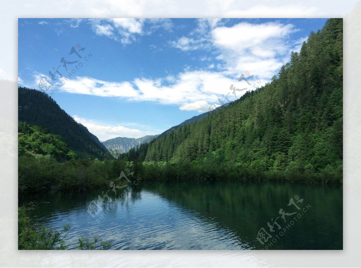 九寨沟倒影景观