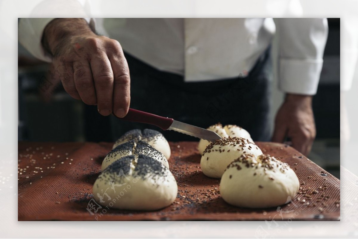 椰蓉面包的做法_【图解】椰蓉面包怎么做如何做好吃_椰蓉面包家常做法大全_静之雯_豆果美食