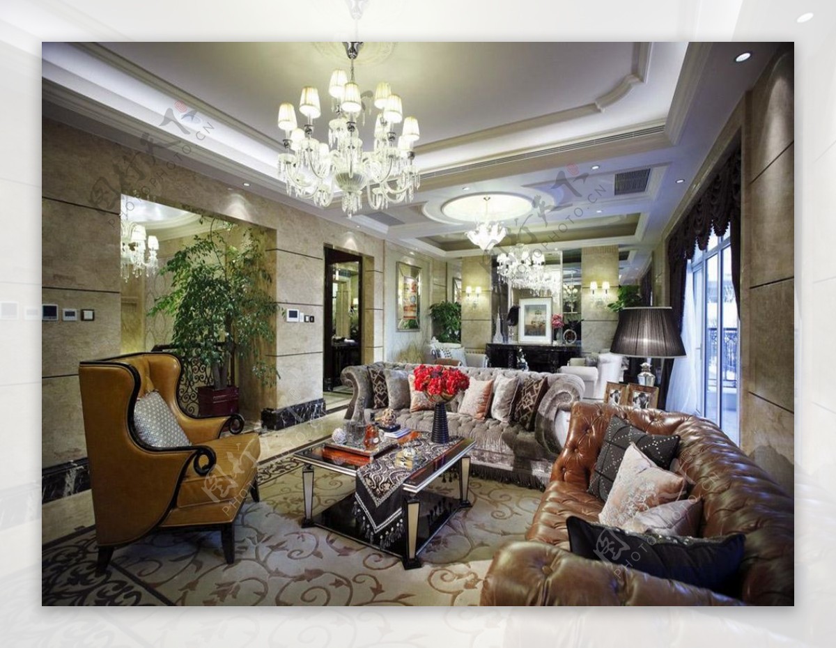 欧式风格客厅皮质沙发设计家装效果图