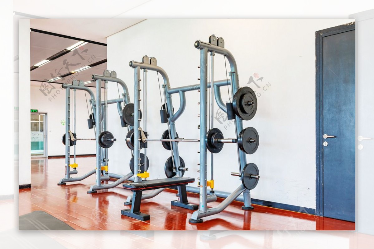 150平米的健身房器材配置方案及清单 - 力美健体育