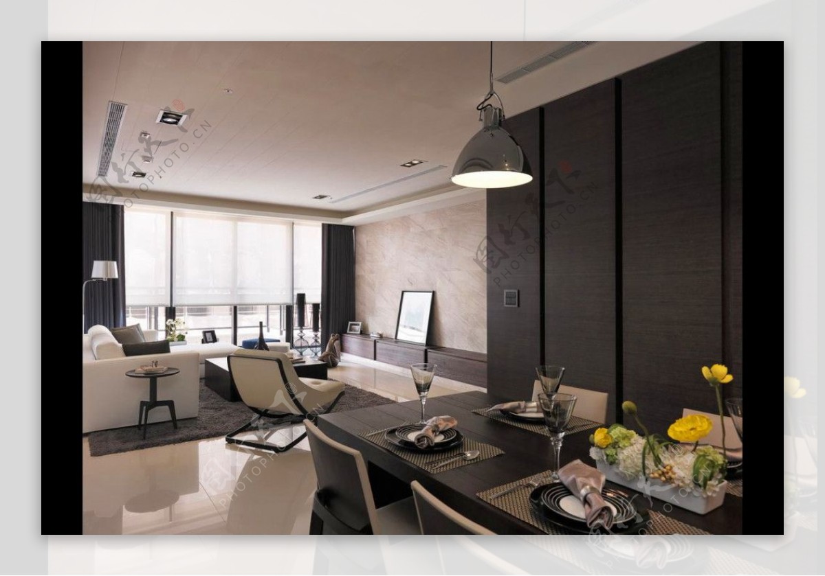 现代设计感深褐色背景墙客厅室内装修效果图