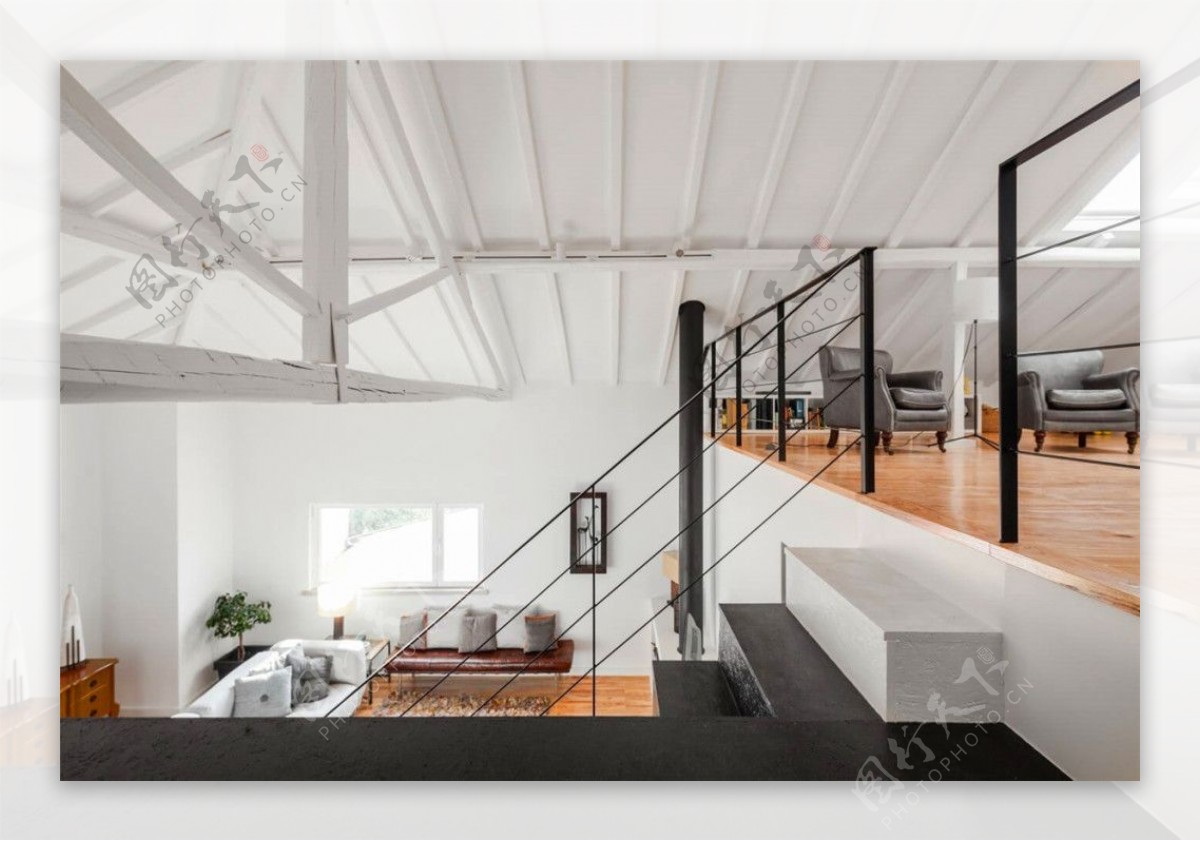 现代时尚客厅白色凸起天花板室内装修效果图