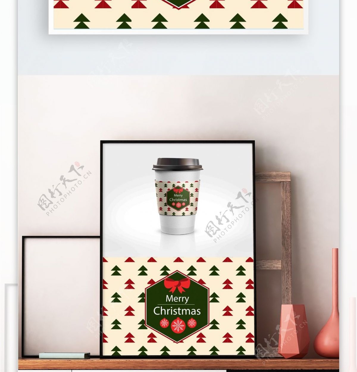 简约大气圣诞树蝴蝶结咖啡杯套节日包装设计