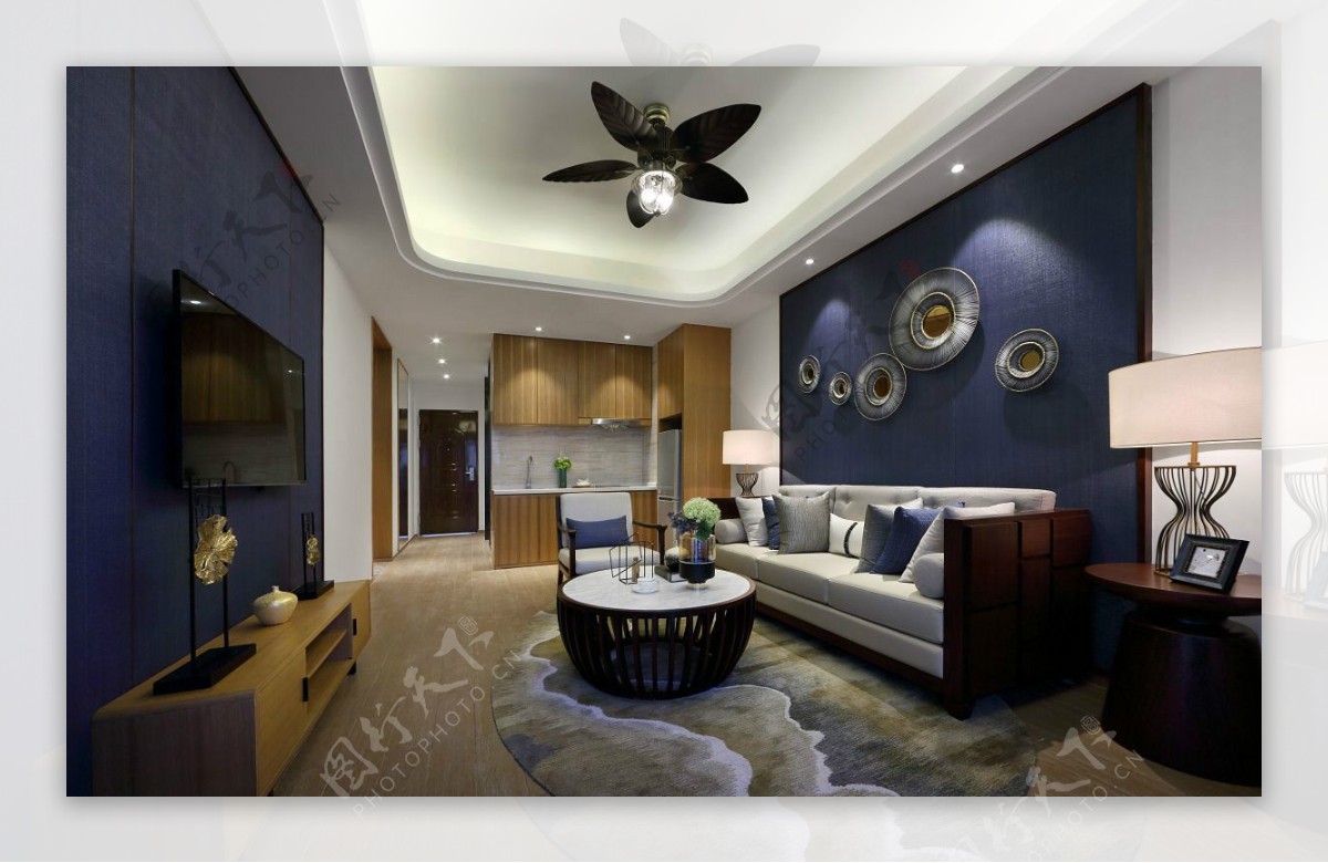 中式客厅蓝色电视背景墙装修效果图