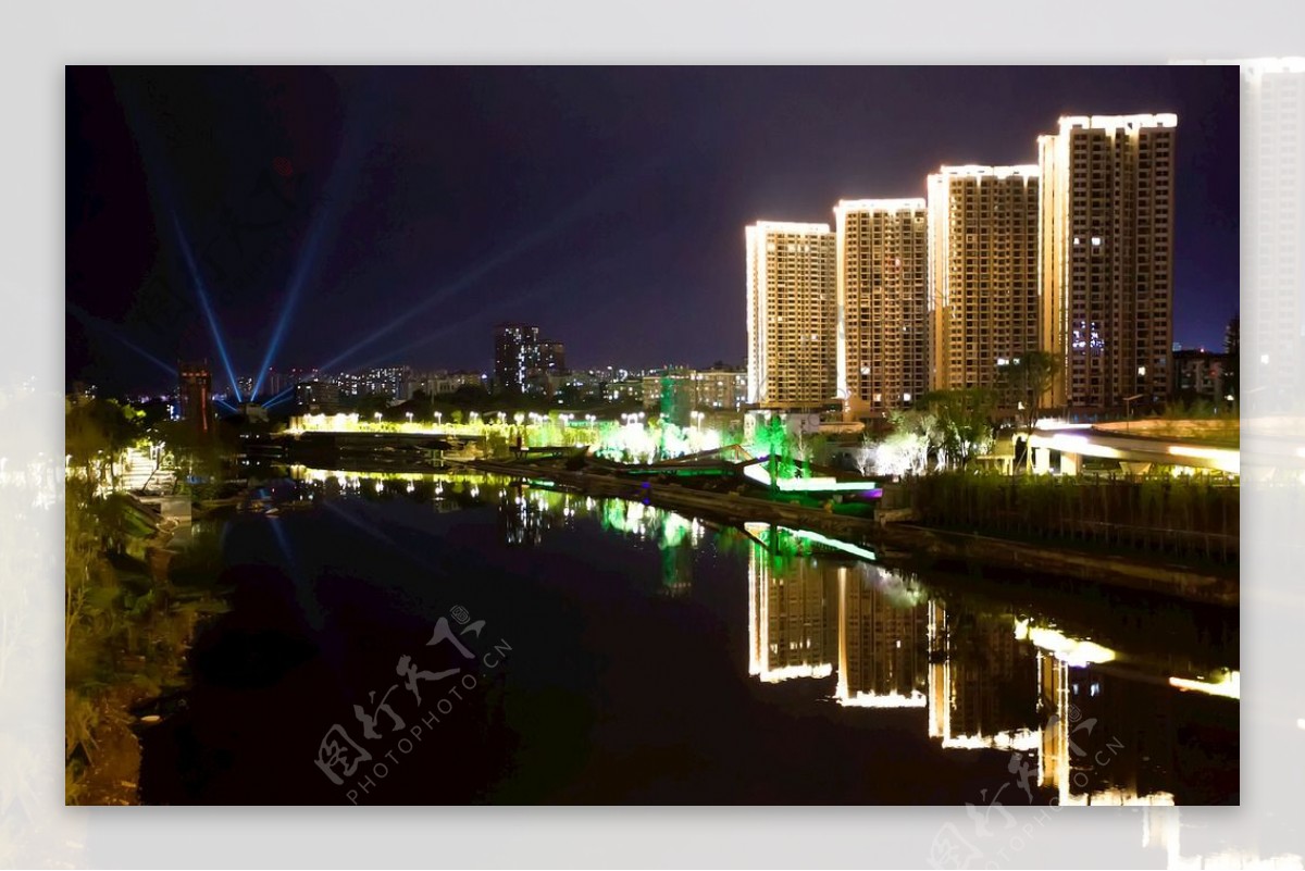 水雅居夜景