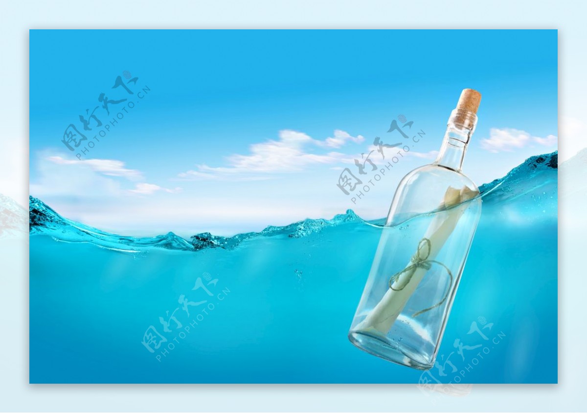 浪漫唯美蓝色大海漂流瓶