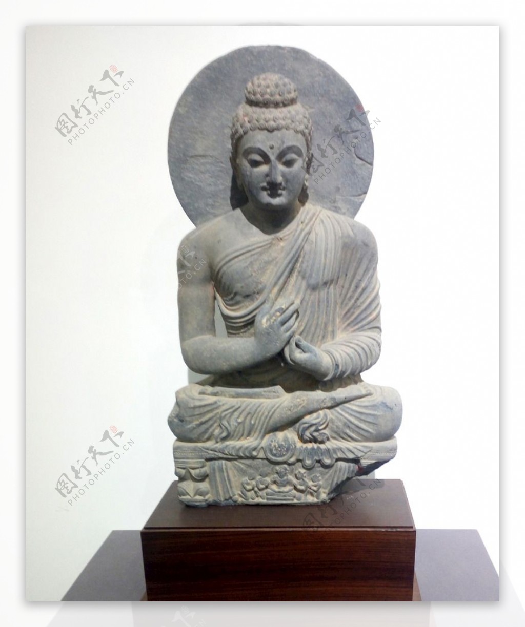 佛陀坐像浮雕