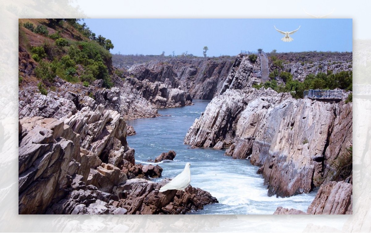 山间河流风景