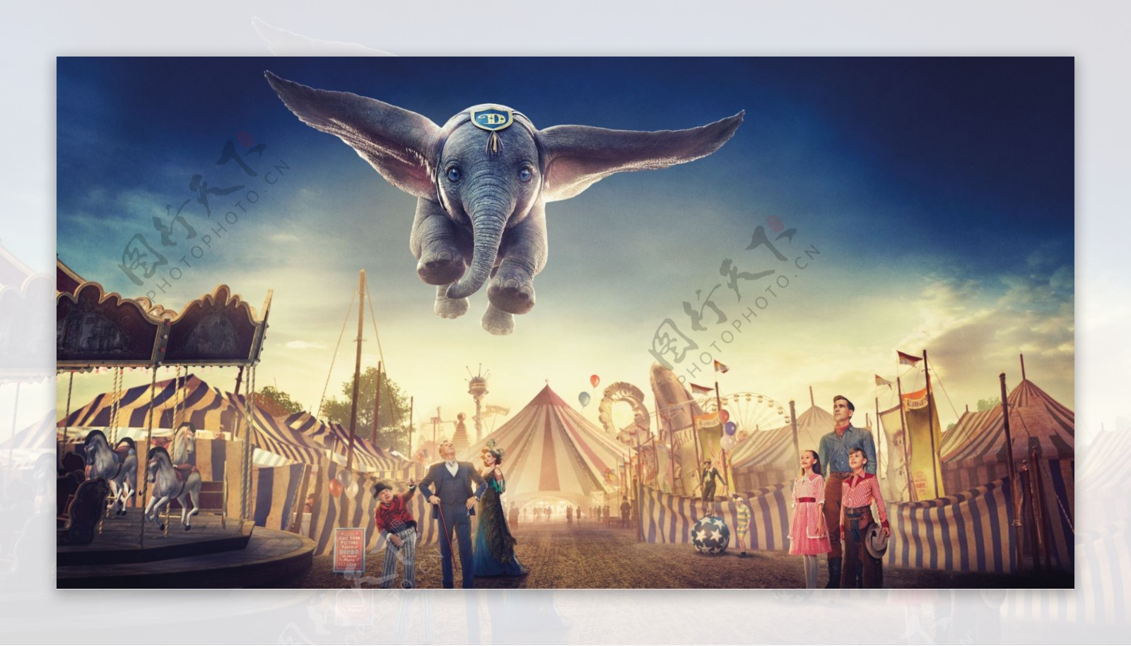 迪士尼真人电影小飞象横版海报