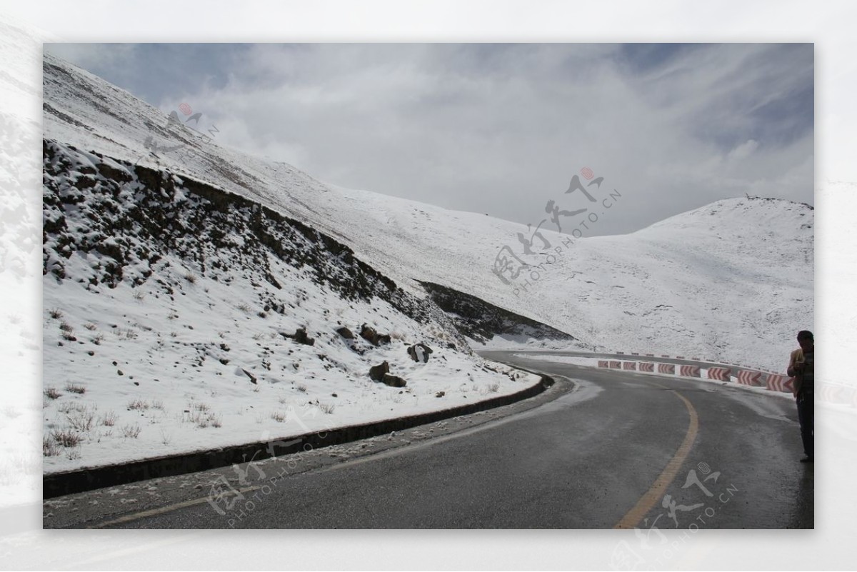 雪山公路