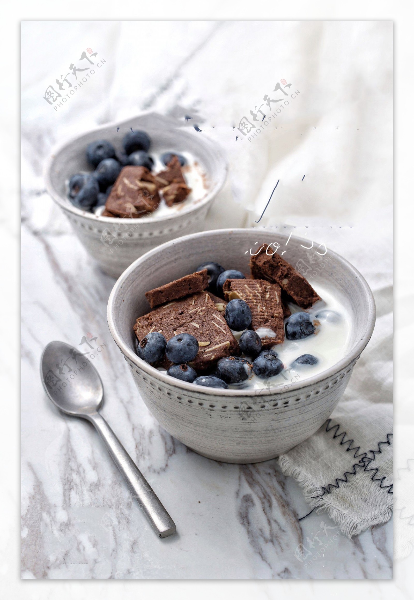 蓝莓燕麦早餐粥
