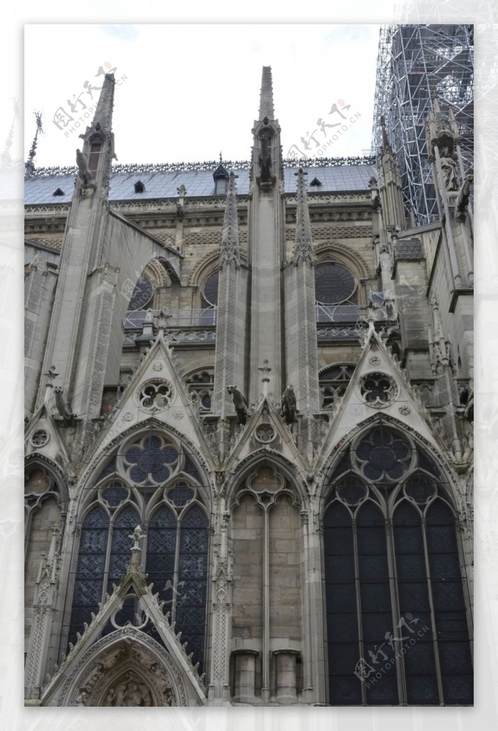 巴黎圣母院建筑雕塑细节