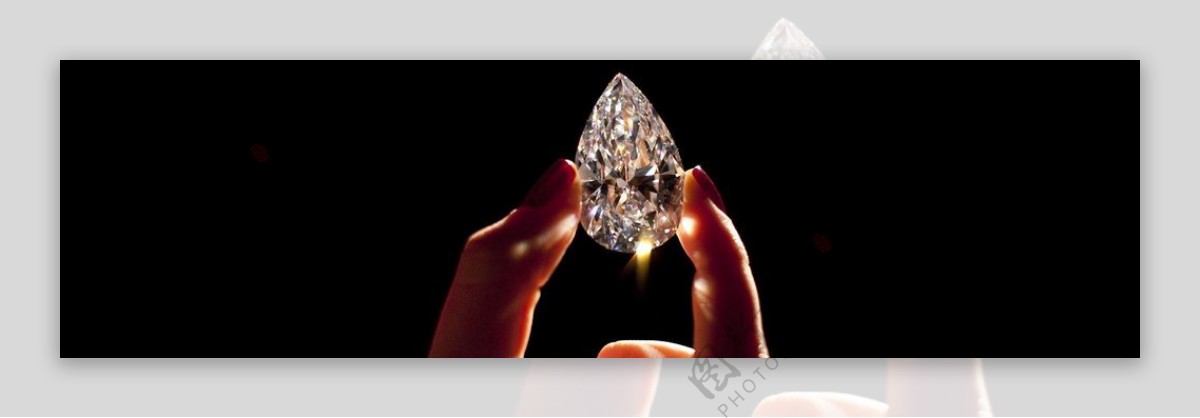钻石闪耀珠宝手持背景素材