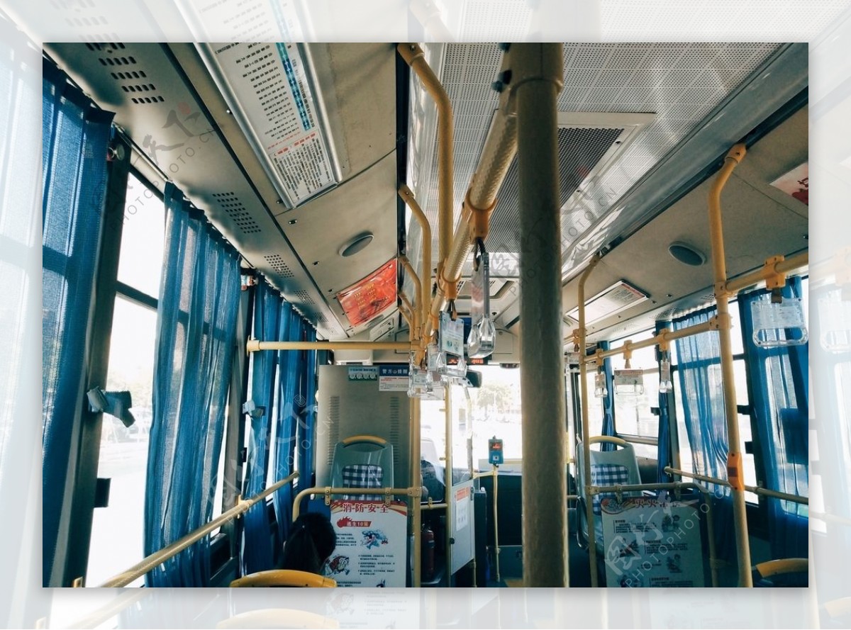 公交车图片