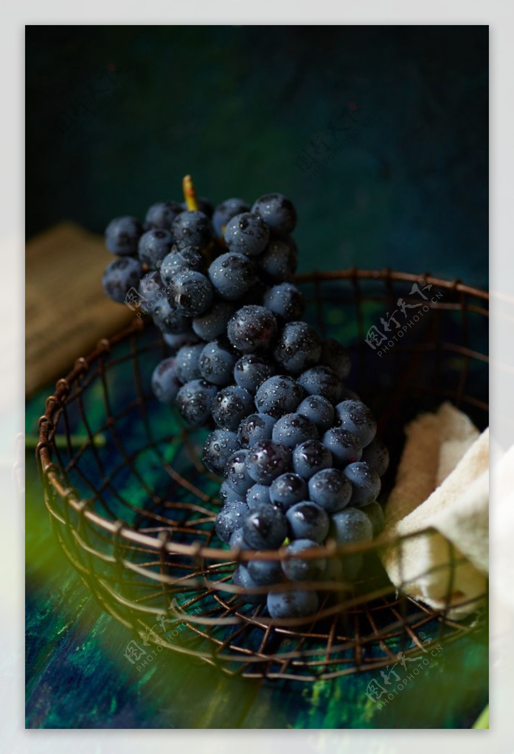 葡萄水果新鲜活动海报素材图片